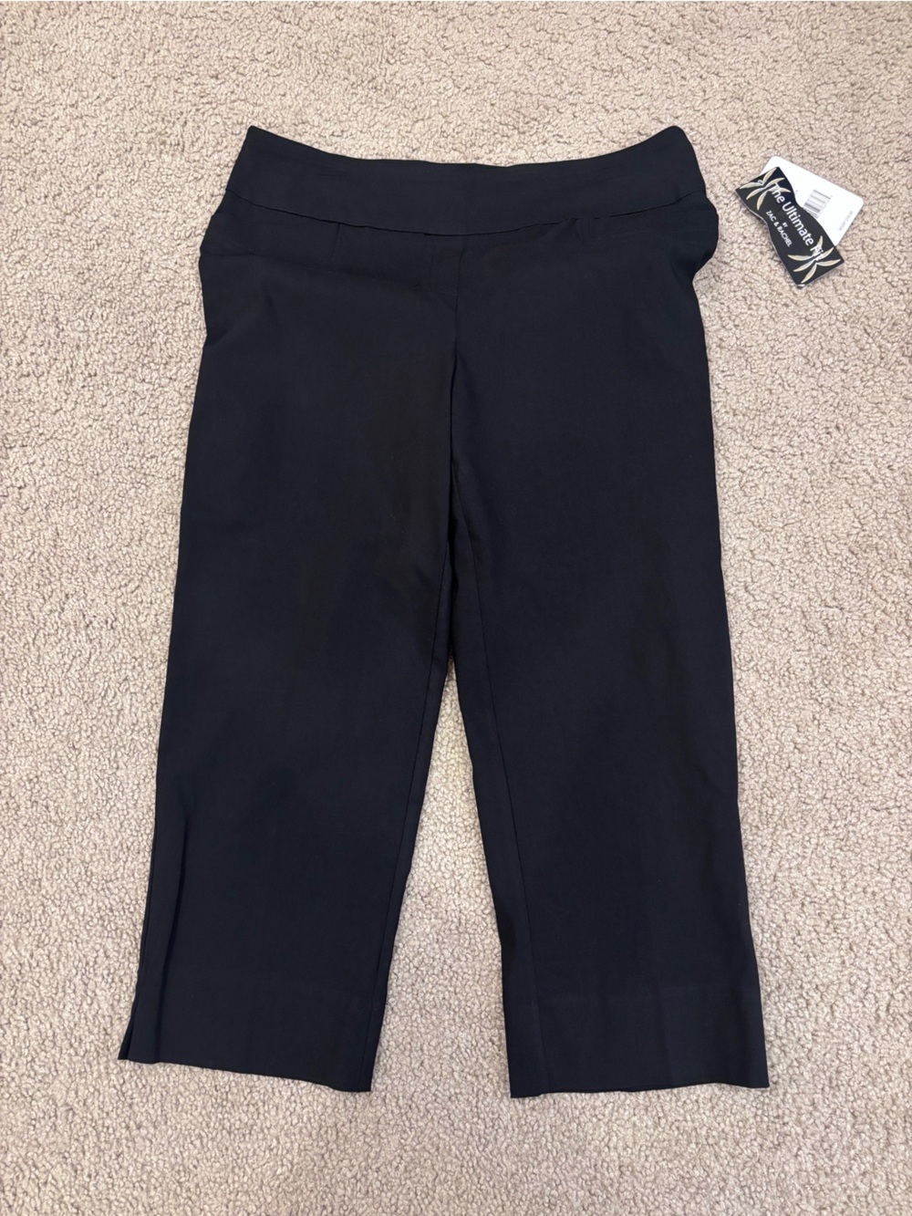 Zac & Rachel Black Capri Pants with Stretch Waistband
